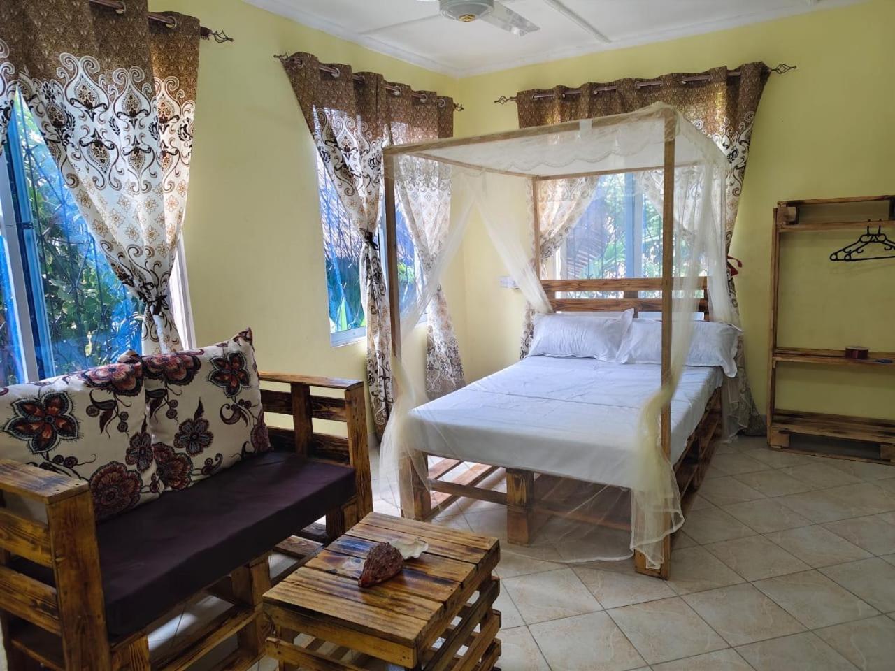 Mount Zion Guest House, Mtwapa Mtomondoni Mombasa Dış mekan fotoğraf