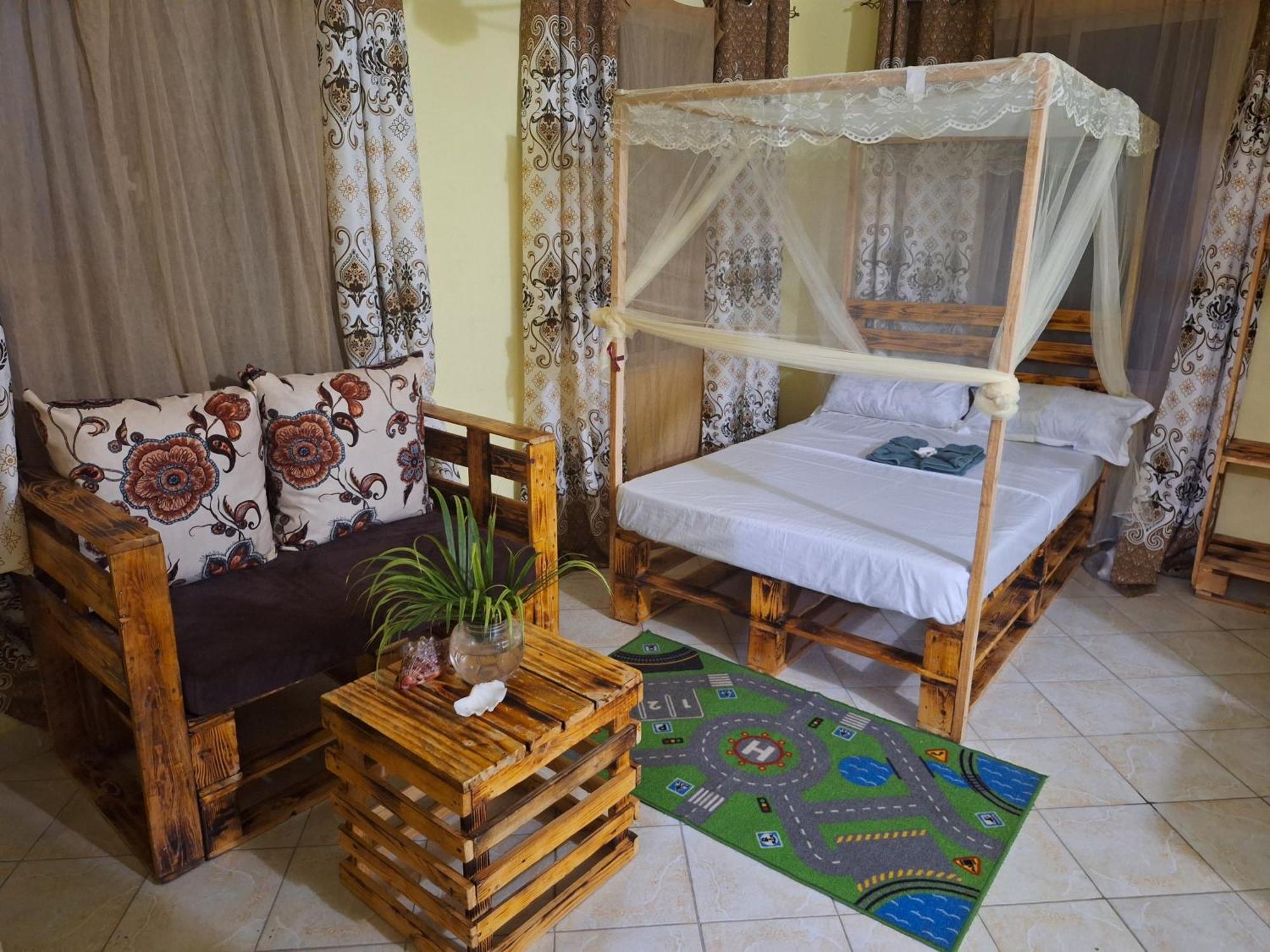 Mount Zion Guest House, Mtwapa Mtomondoni Mombasa Dış mekan fotoğraf